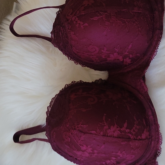 Victoria's Secret lace Angels bra 34DDD Maroon - Picture 2 of 4